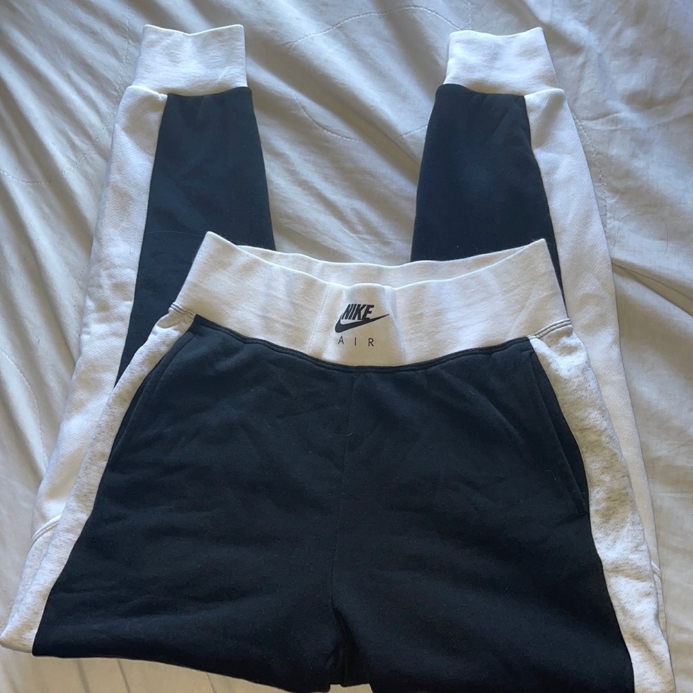 Nike Air sweats